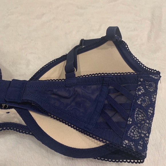 Victoria Secret Dream Angels Push Up Bra - Picture 4 of 5